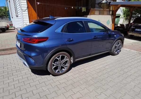 Kia XCeed cena 85000 przebieg: 63800, rok produkcji 2020 z Włoszczowa małe 106